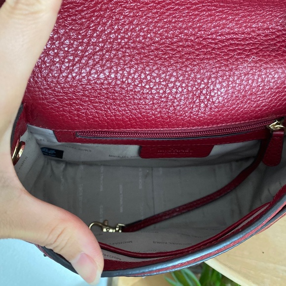 Michael Kors Red Crossbody Bag - Picture 5 of 11